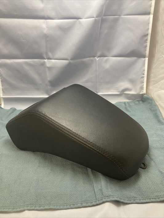 HARLEY DAVIDSON 22089 REAR PASSENGER SEAT