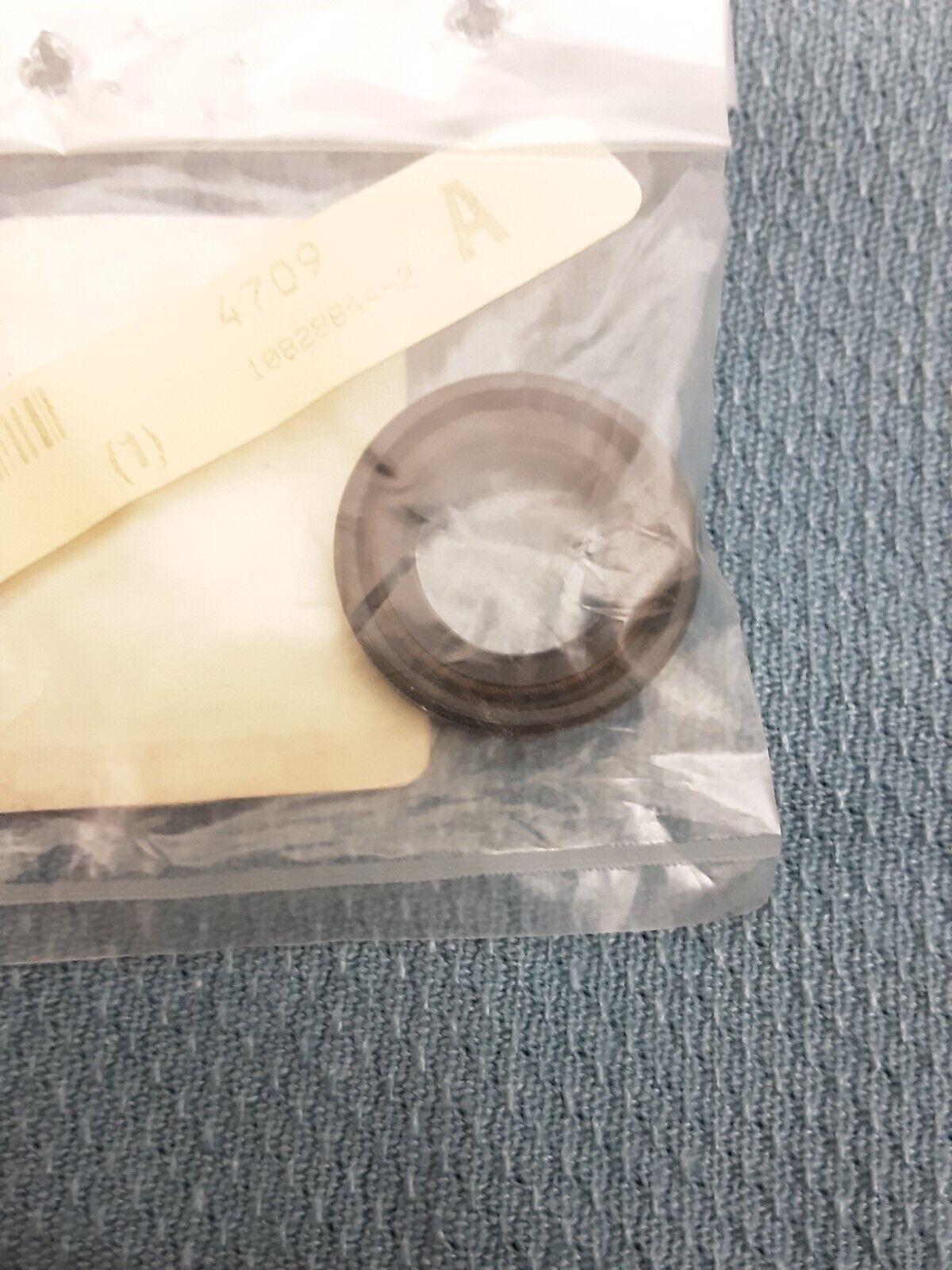 NEW GENUINE SUZUKI 64443-31G01 SEAL, RR BRAKE CAM KingQuad LT-A450 05-21