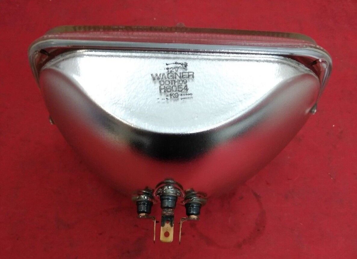 NEW Wagner Lighting Products High/Low Beam Halogen Headlamp H6054 /Replaces 6052