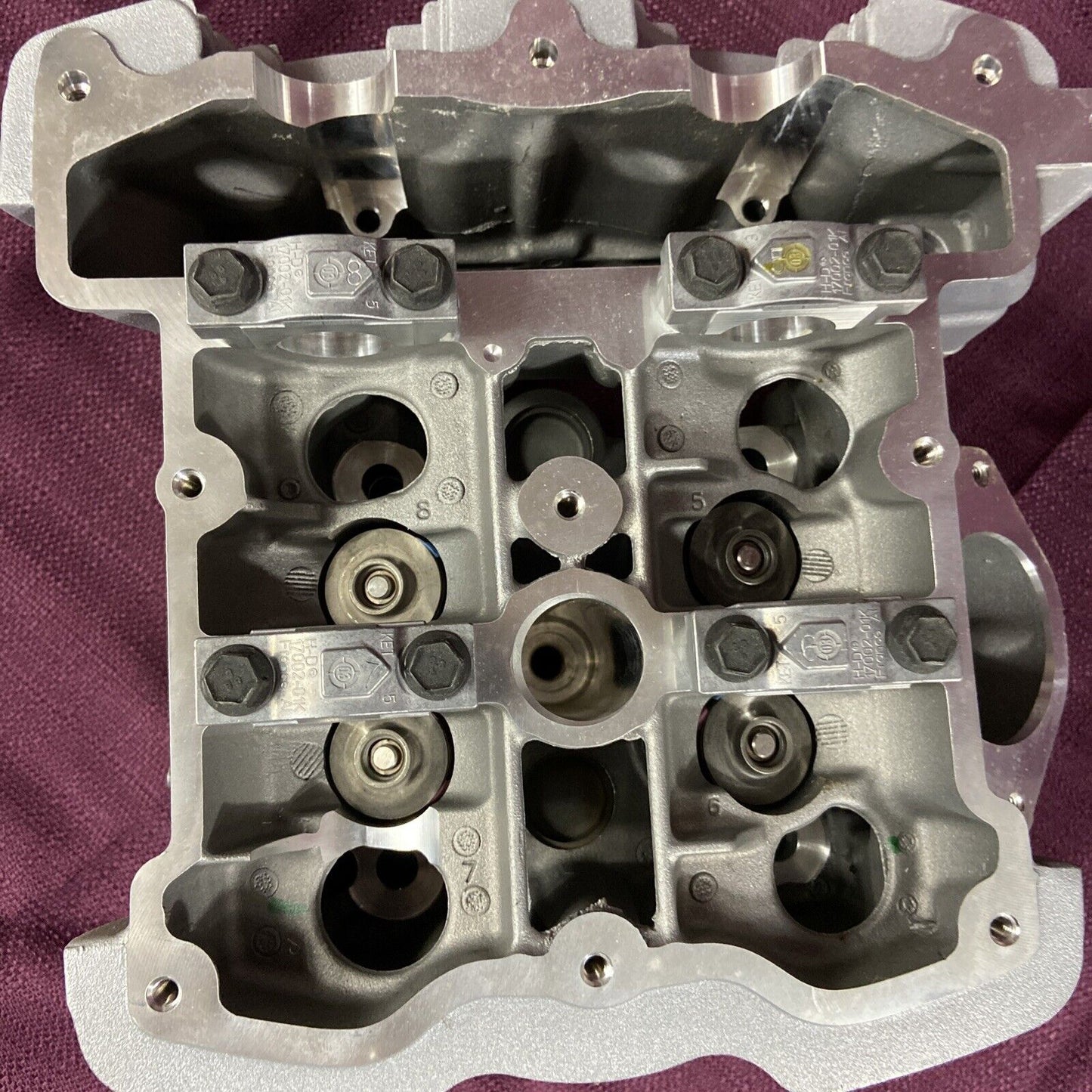 GENUINE HARLEY DAVIDSON 16989-01K V-Rod Rear Cylinder Head Assembled Appears New