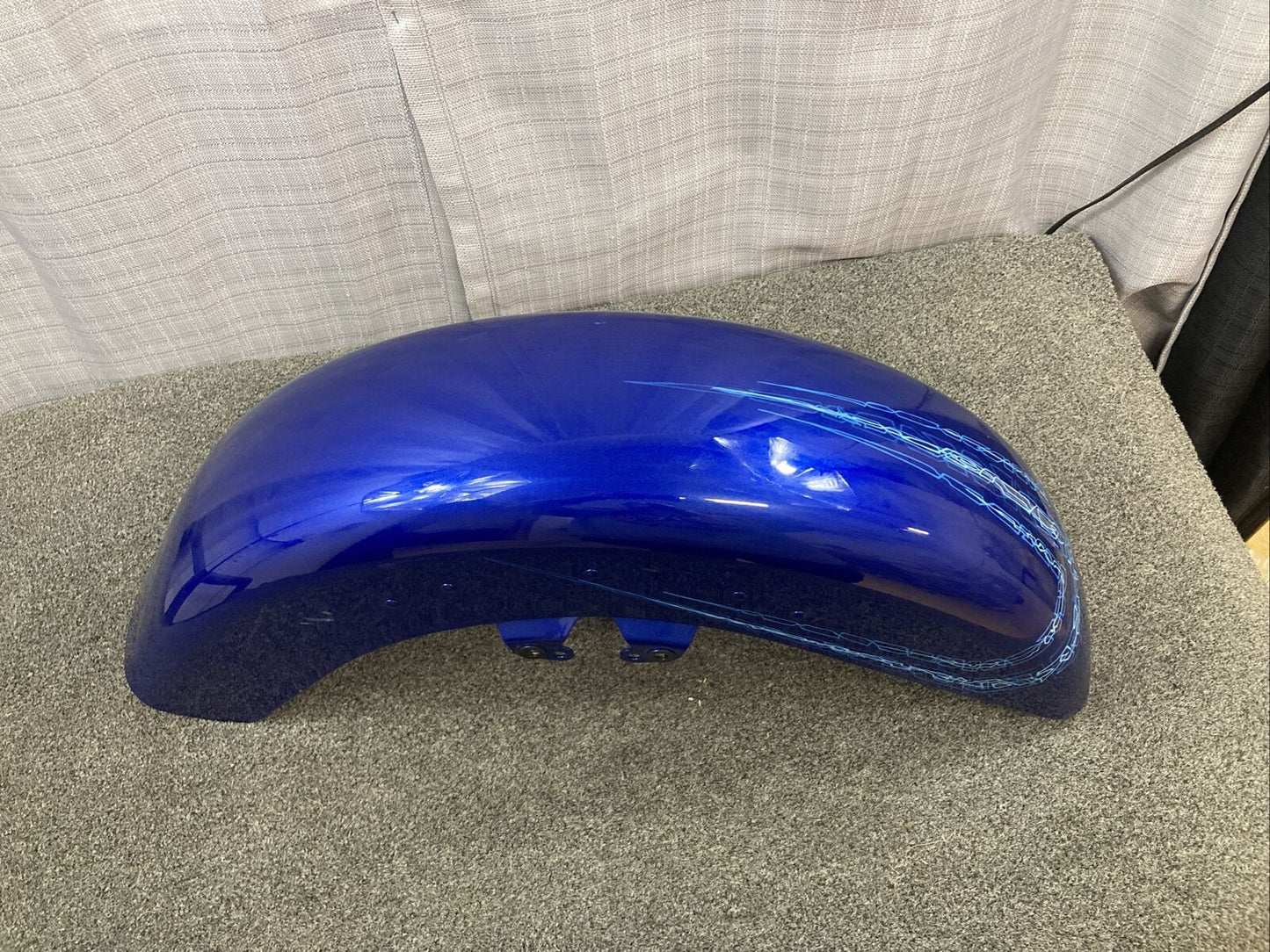 NEW HARLEY DAVIDSON 58900009 FRONT FENDER, BLUE