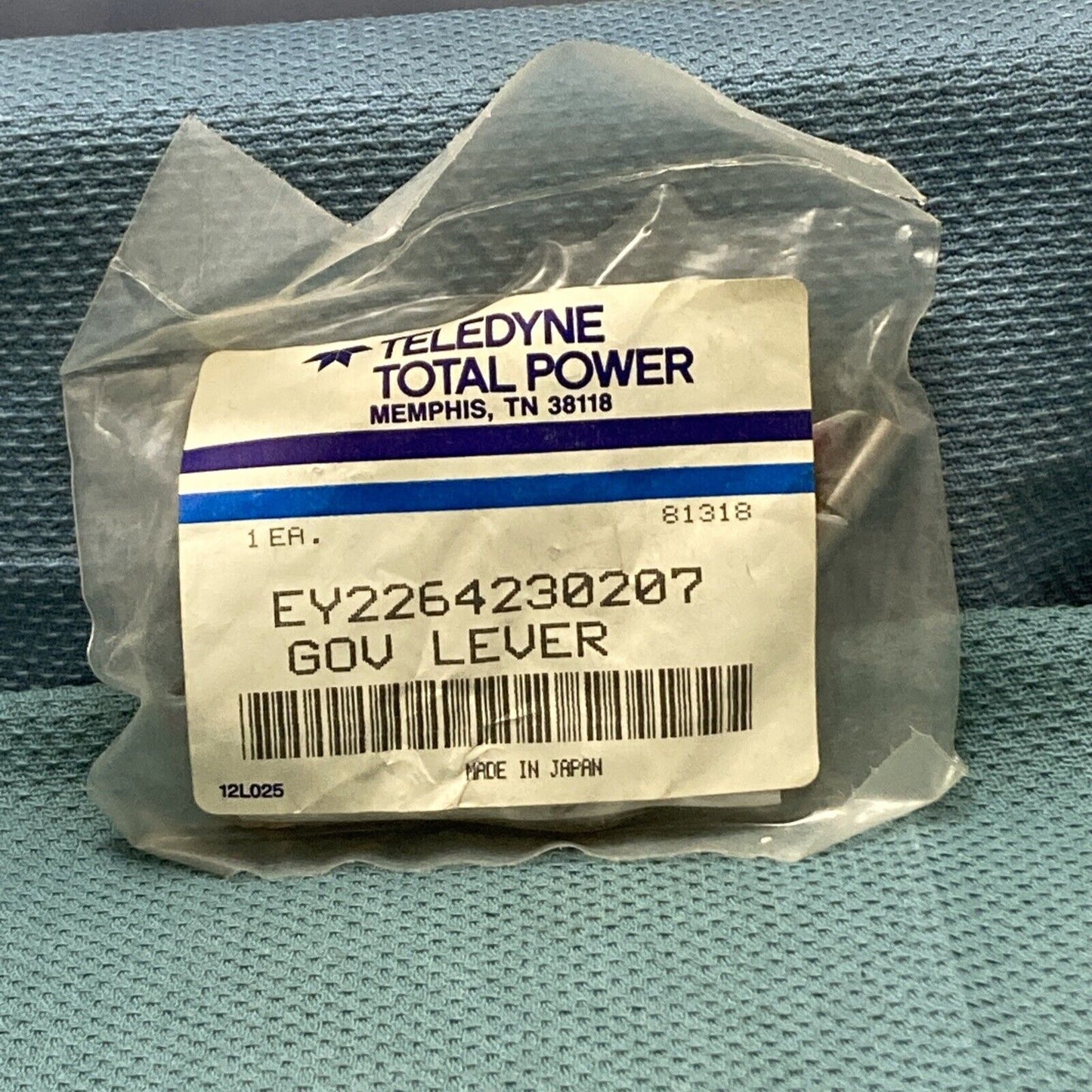 NEW GENUINE TELEDYNE TOTAL POWER 226-42302-07 GOVERNOR LEVER & SHAFT SET