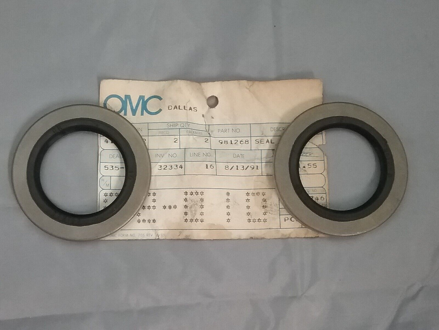 QTY2 NEW OMC 981268 Seal, Bearing Retainer Evinrude Outboard, Johnson Outboard