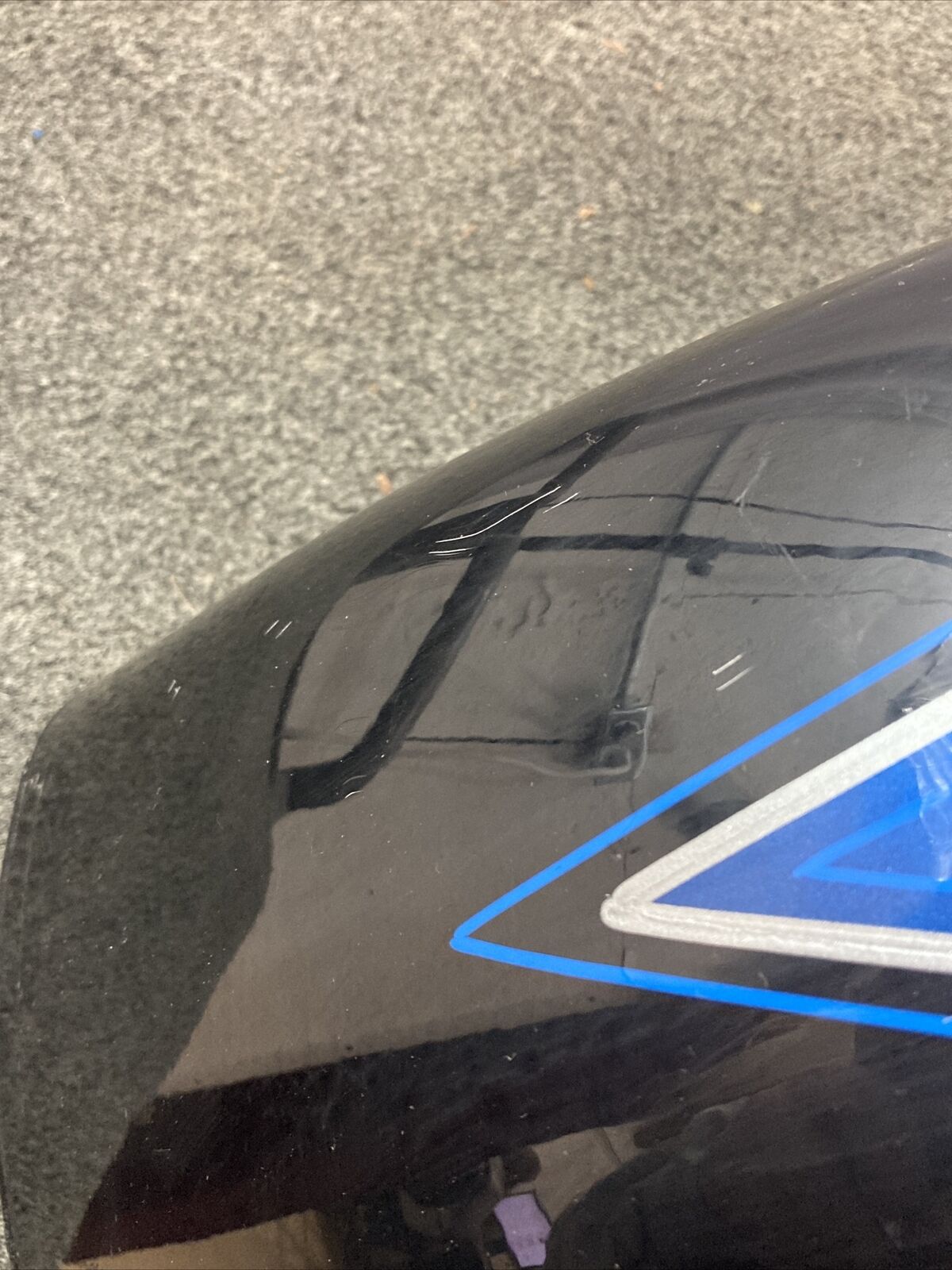 USED HARLEY DAVIDSON 58900328EEM FRONT FENDER, BLACK/BLUE w/dent see photos.