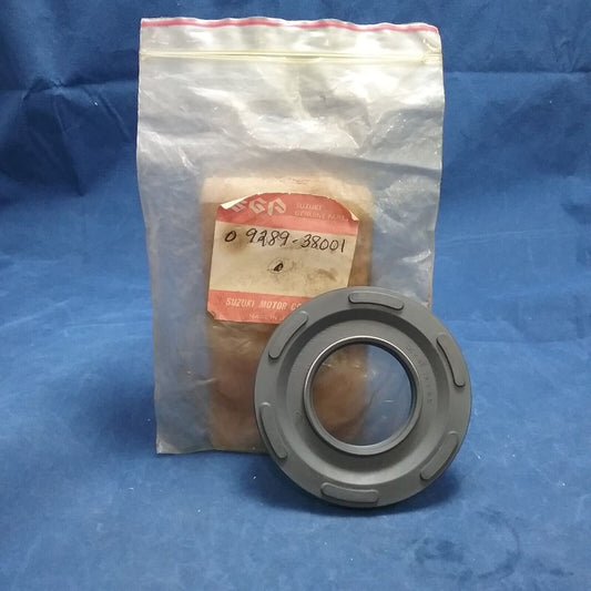NEW GENUINE SUZUKI 09289-38001 OIL SEAL PISTON-CRANKSHAFT GT750
