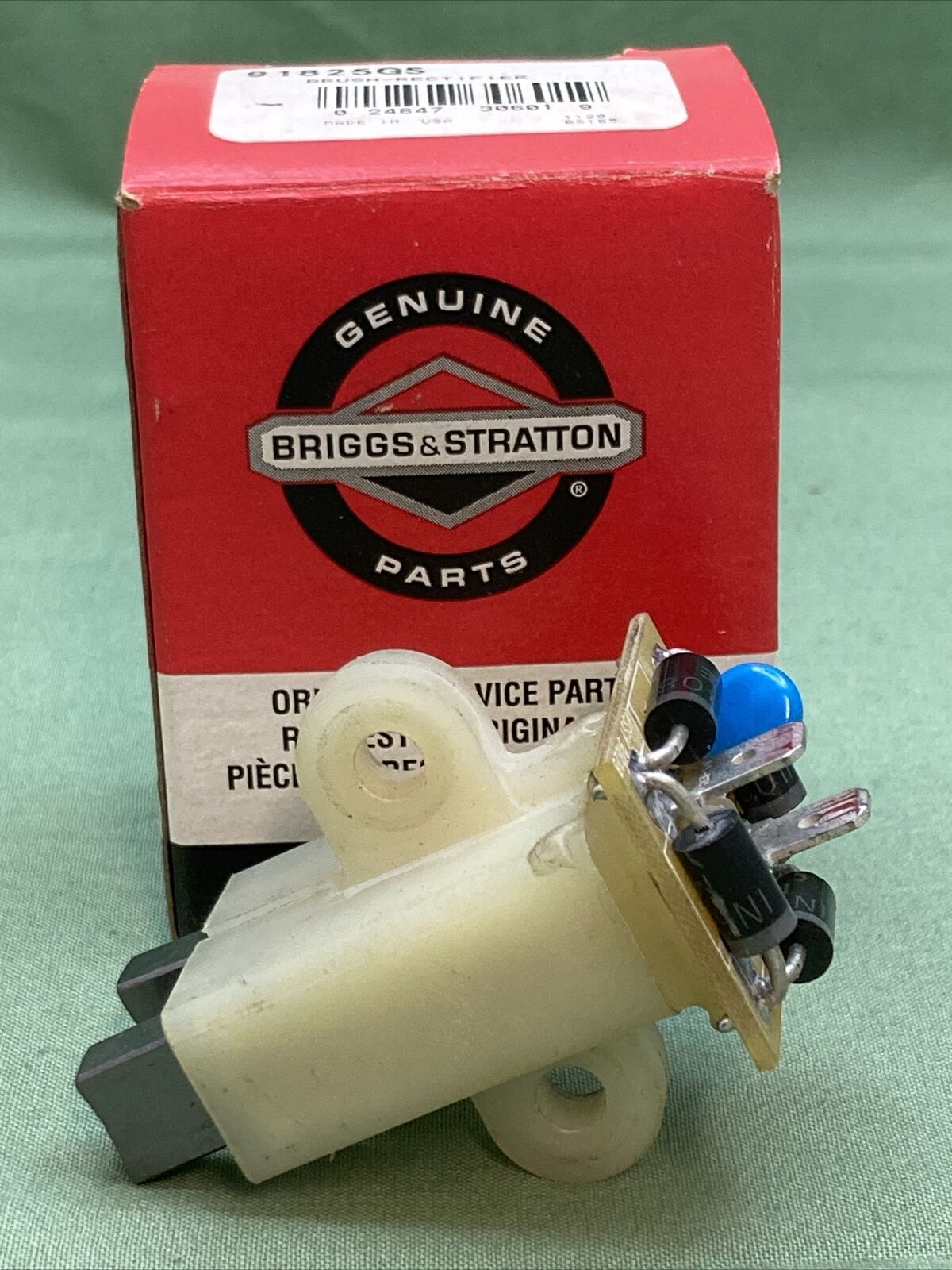 NEW GENUINE BRIGGS & STRATTON 91825GS BRUSH, RECTIFIER