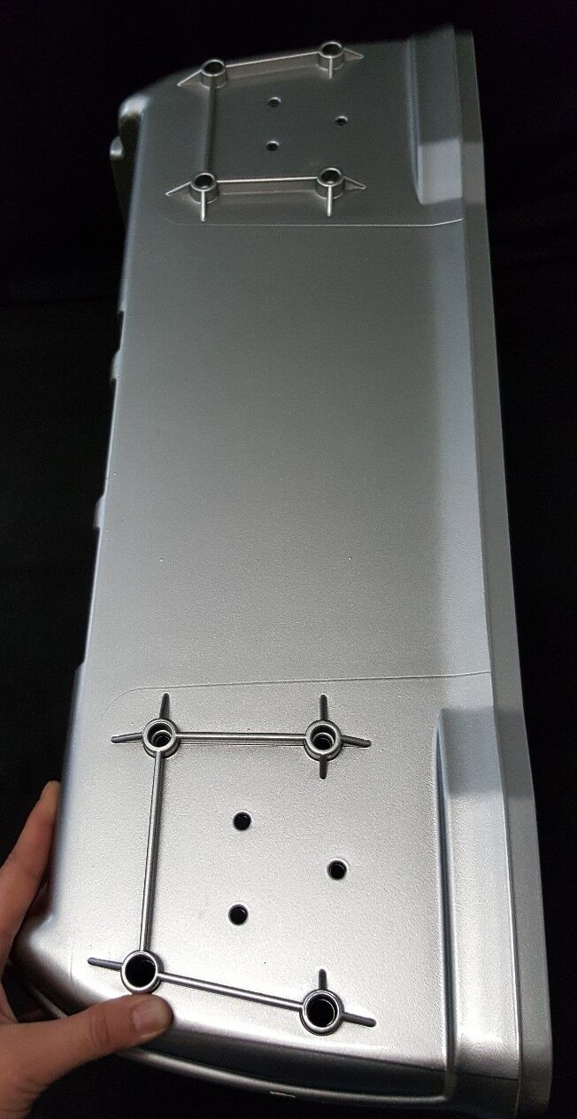 NEW GENUINE YAMAHA 4XY-W2846-00-P1 S3* (SILVER 3) Travel Trunk Lower SET