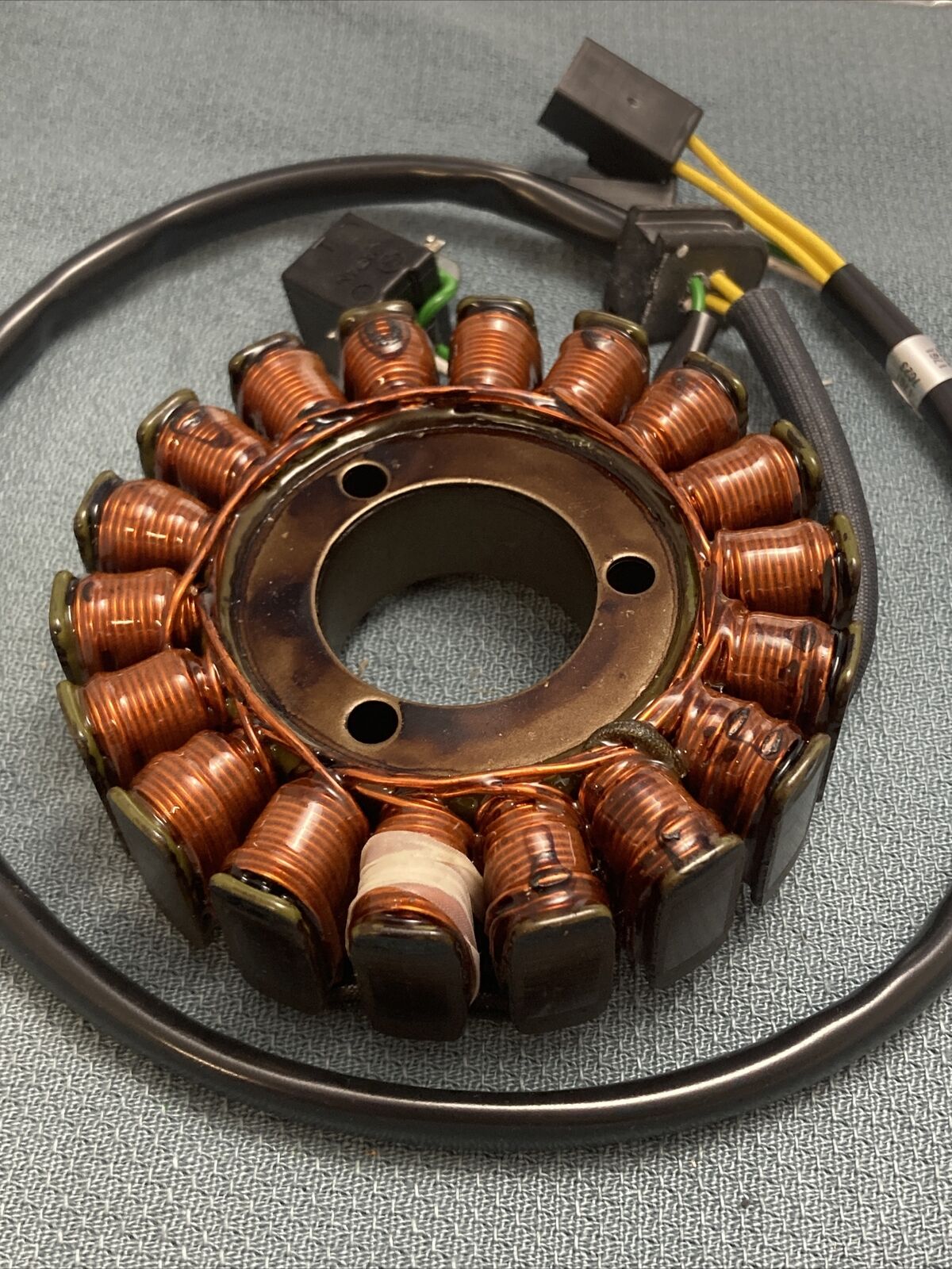 NEW GENUINE SUZUKI 32100-17820-RXO STATOR SET DL65